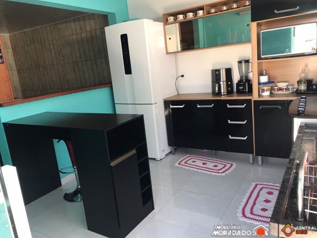 Casa Residencial para venda no Jardim Sao Silvestre em Maringa com 310m² por R$ 350.000,00