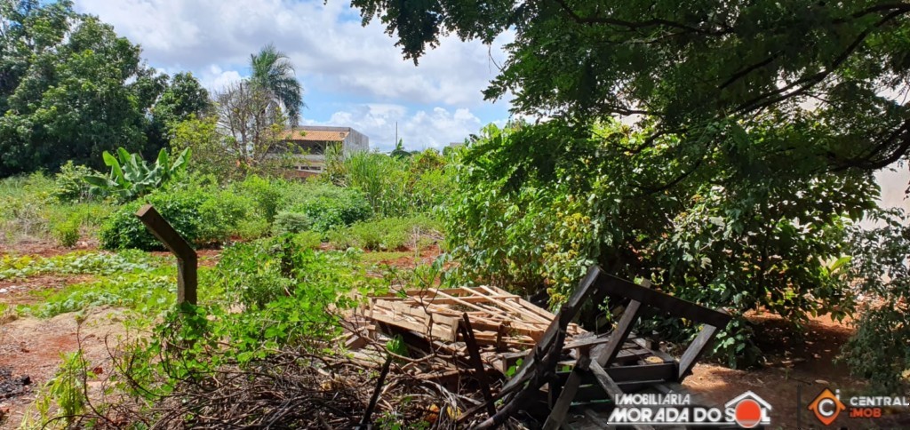 Terreno para locacao no Portal das Torres em Maringa com 1.024,6m² por R$ 500,00