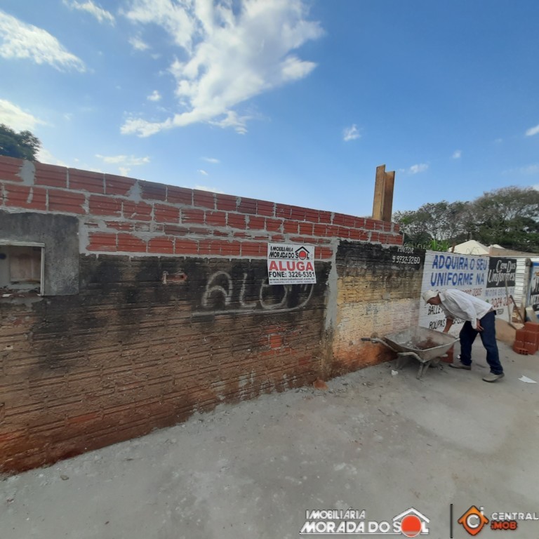 Terreno para locacao no Zona 06 em Maringa com 220m² por R$ 850,00