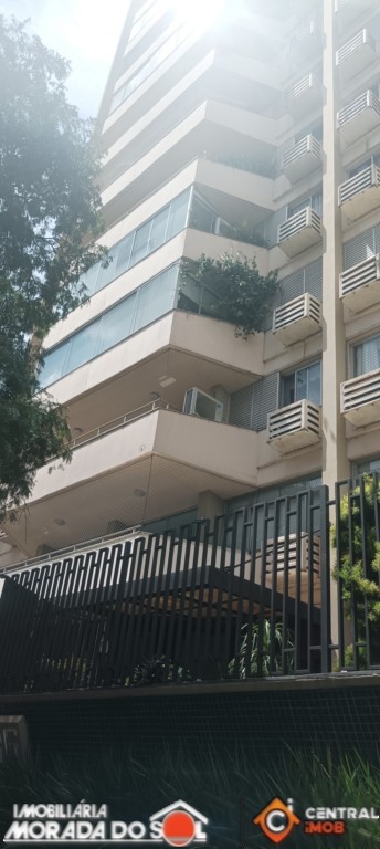 Apartamento para venda no Zona 01 em Maringa com 311m² por R$ 1.200.000,00
