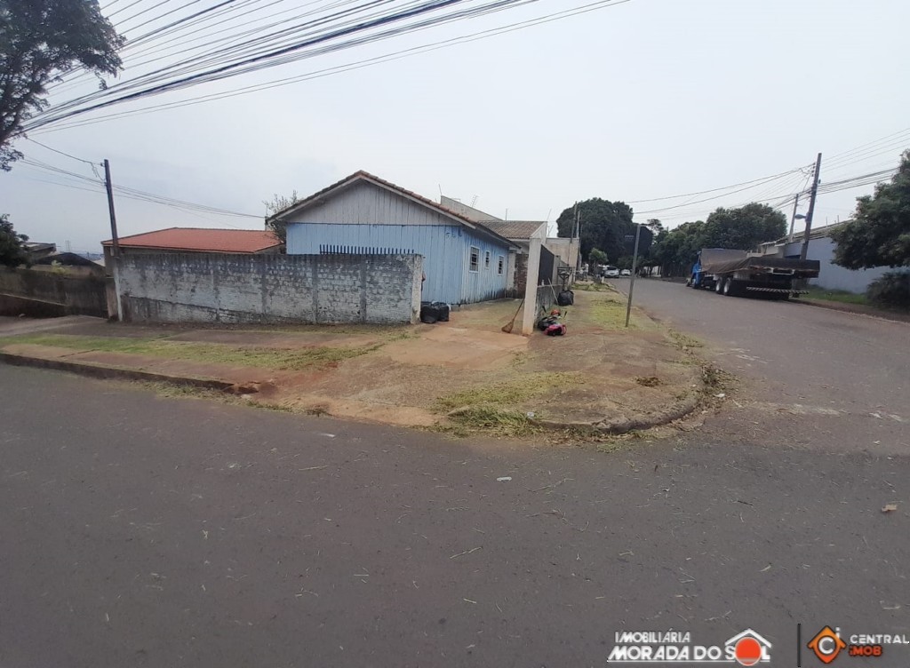 Casa Residencial para venda no Conjunto Joao de Barro Itaparica em Maringa com 288,94m² por R$ 220.000,00