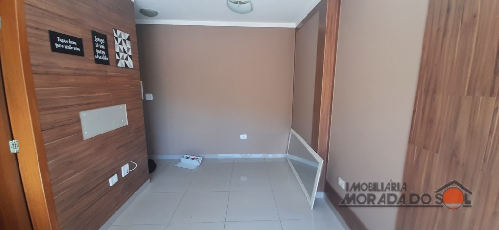 Apartamento para venda no Zona 07 em Maringa com 27m² por R$ 230.000,00