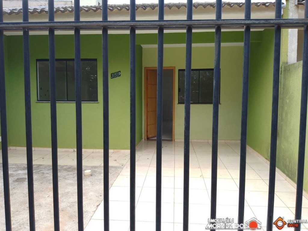 Casa para venda no Centro em Mandaguacu com 147m² por R$ 165.000,00