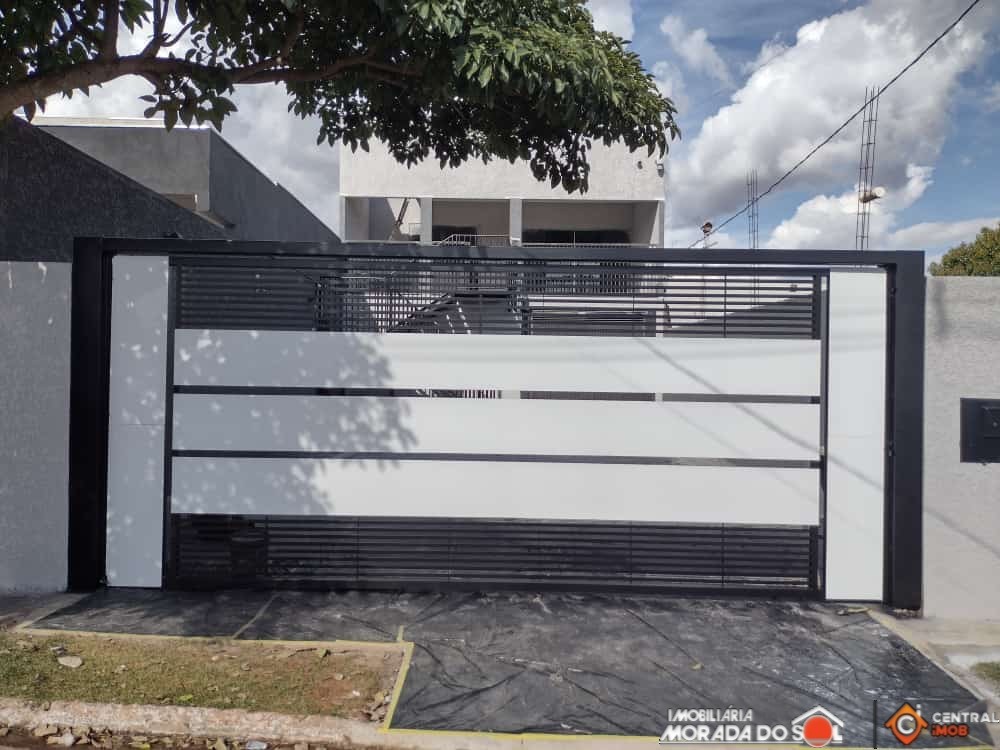 Sobrado para venda no Centro em Doutor Camargo com 260m² por R$ 450.000,00