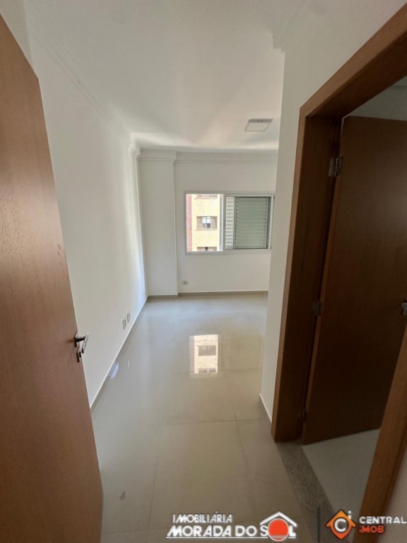 Apartamento para venda no Zona 07 em Maringa com 72m² por R$ 650.000,00