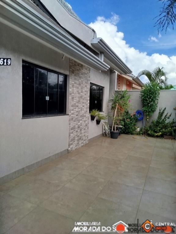 Casa Residencial para venda no Parque Pioneiros em Sarandi com 184m² por R$ 650.000,00