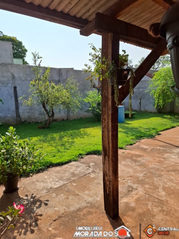 Casa Residencial para venda no Conjunto Habitacional Sanenge III em Maringa com 387,5m² por R$ 310.000,00