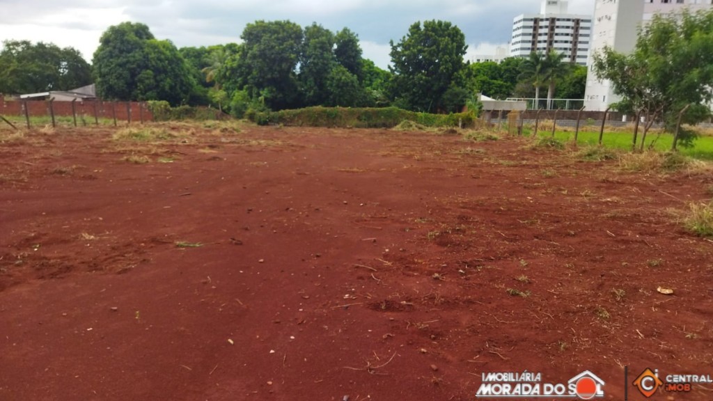 Terreno para venda no Jardim Alvorada em Maringa com 1.244,7m² por R$ 900.000,00