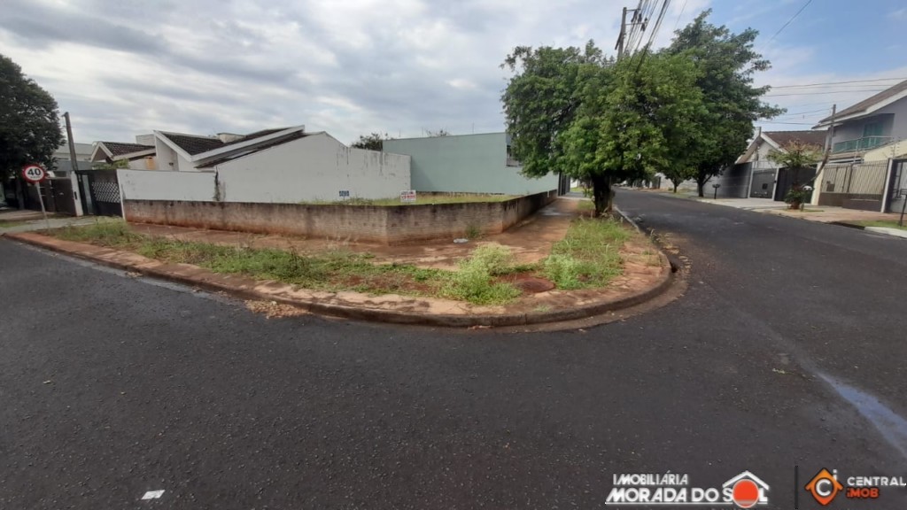 Terreno para venda no Jardim Monte Rei em Maringa com 393,65m² por R$ 399.000,00