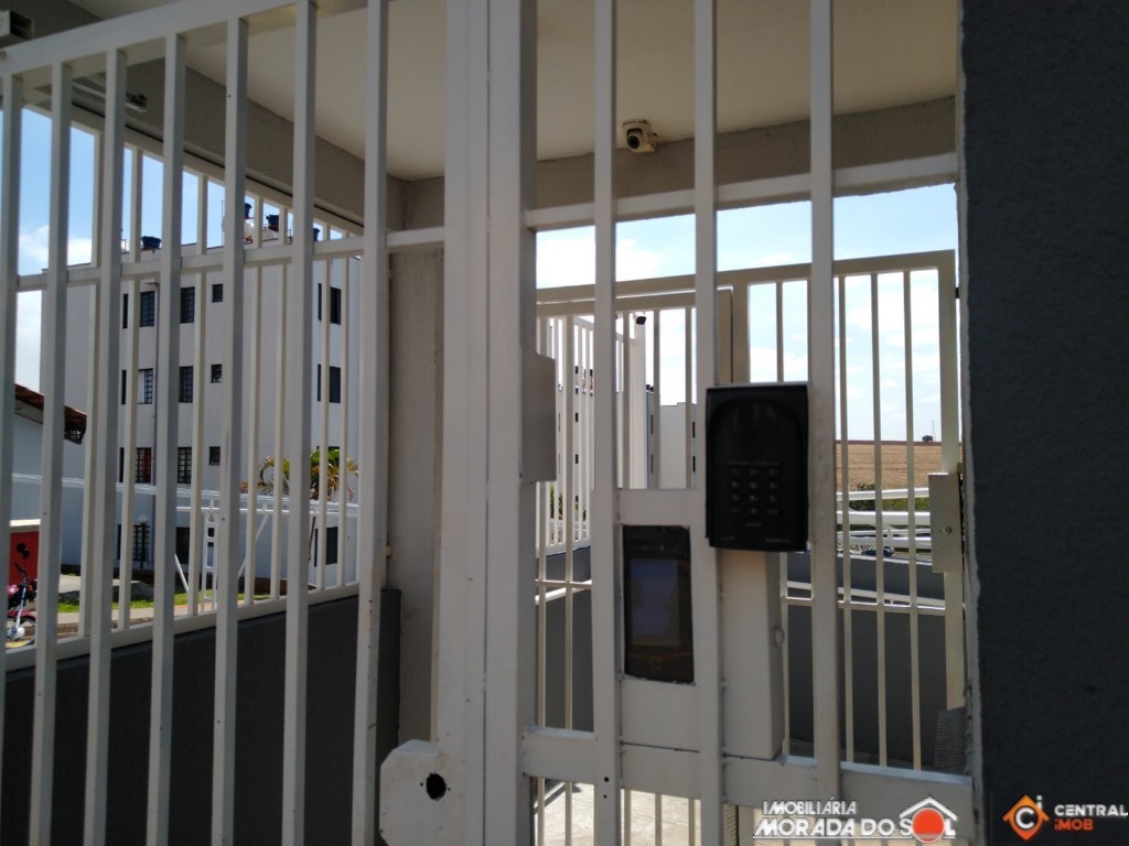 Apartamento para venda no Jardim Guairaca em Maringa com 49m² por R$ 140.000,00