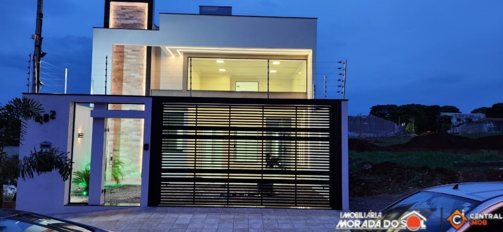 Casa Residencial para venda no Zona 31 em Maringa com 227m² por R$ 895.000,00