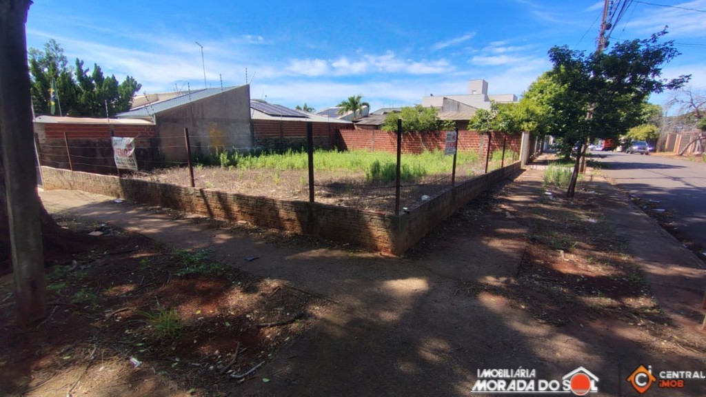 Terreno para venda no Vila Marumby em Maringa com 253,96m² por R$ 299.000,00