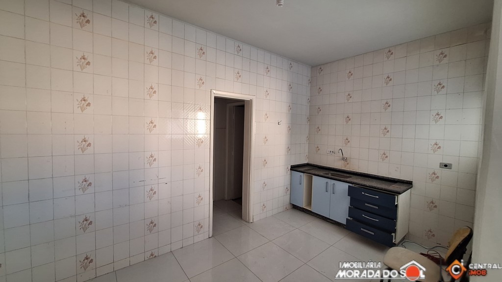 Apartamento para venda no Zona 01 em Maringa com 110,3m² por R$ 360.000,00