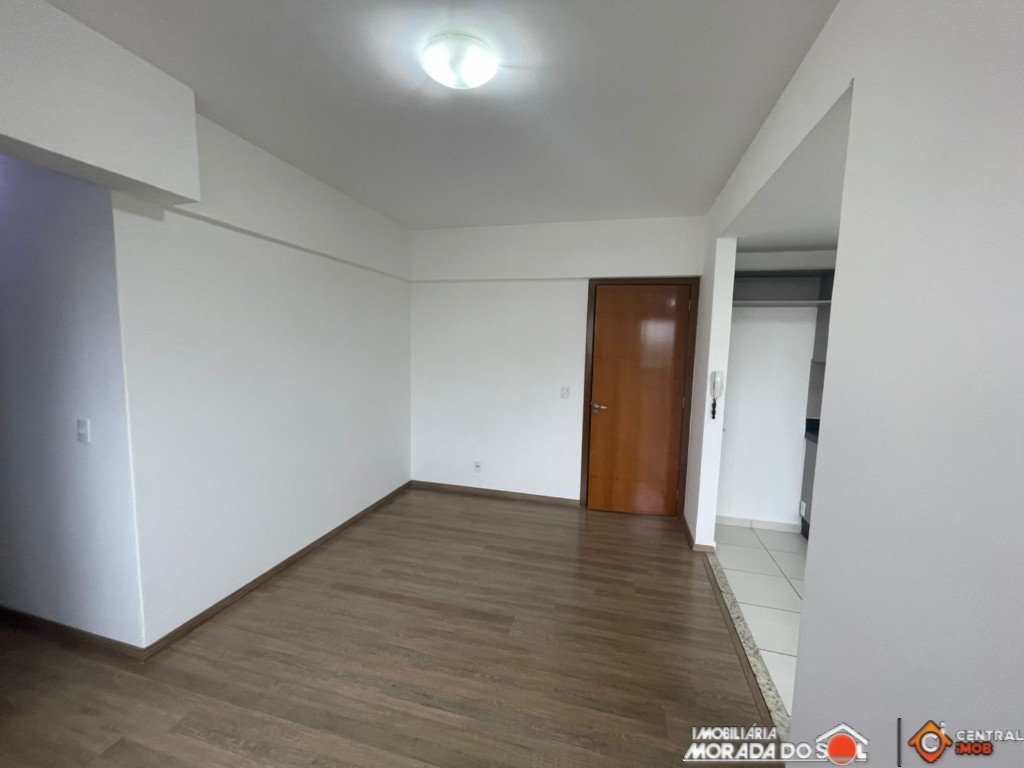Apartamento para locacao no Vila Bosque em Maringa com 87m² por R$ 1.700,00
