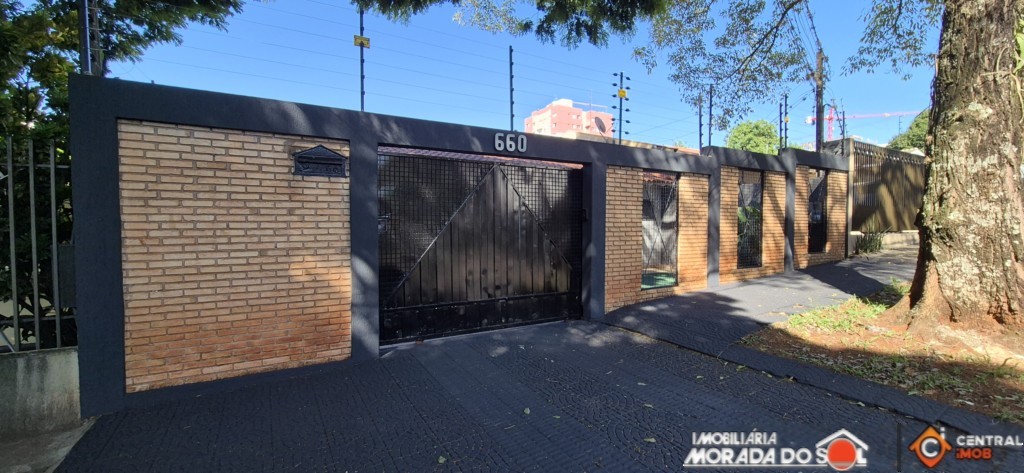 Casa Residencial para locacao no Jardim Tabaete em Maringa com 120m² por R$ 3.500,00