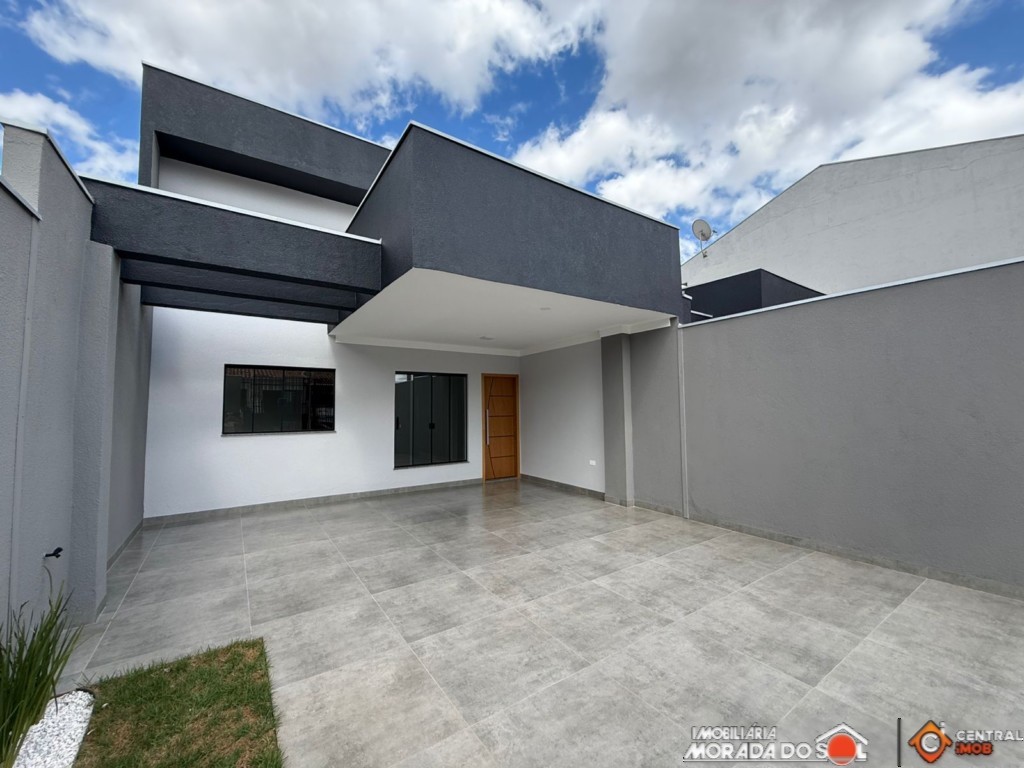 Casa Residencial para venda no Conjunto Habitacional Requiao em Maringa com 150m² por R$ 400.000,00