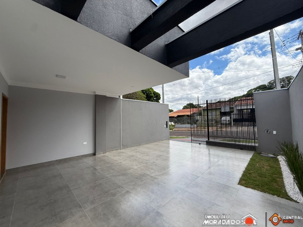 Casa Residencial para venda no Conjunto Habitacional Requiao em Maringa com 150m² por R$ 400.000,00