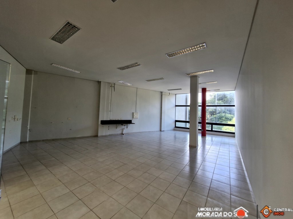 Sala Comercial para locacao no Zona 01 em Maringa com 70m² por R$ 2.900,00