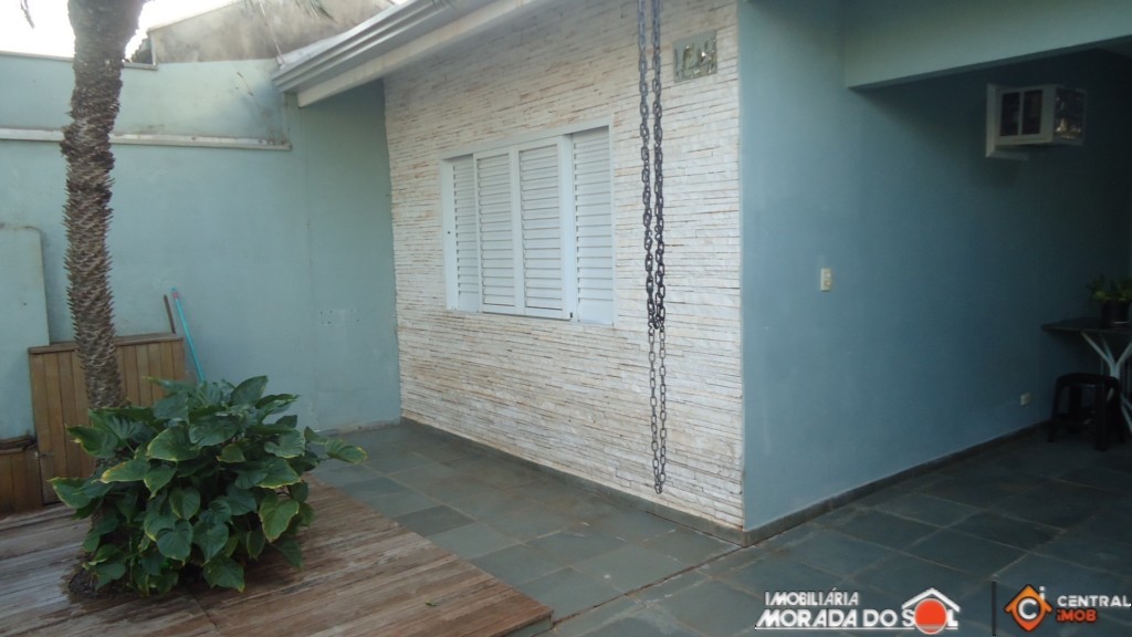 Casa Residencial para venda no Jardim Santa Helena em Maringa com 154m² por R$ 380.000,00