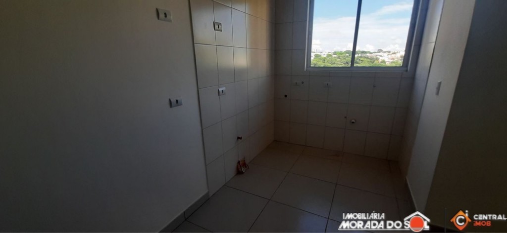 Kitinet para locacao no Zona 07 em Maringa com 0m² por R$ 880,00
