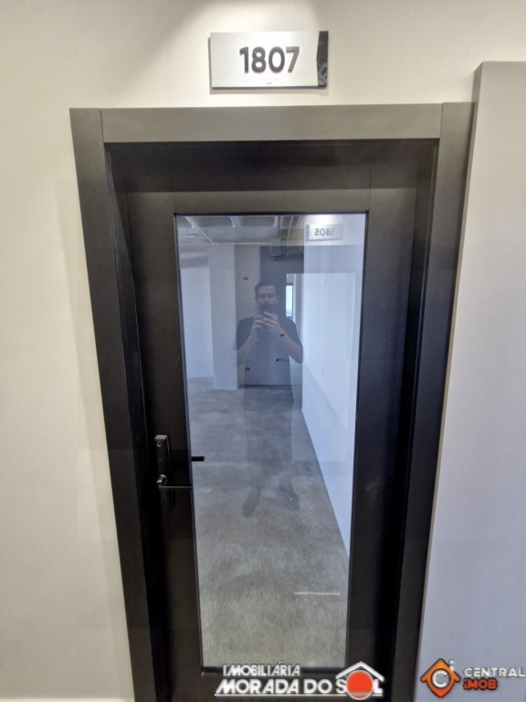 Prédio Comercial para locacao no Zona Armazem em Maringa com 71,48m² por R$ 6.500,00