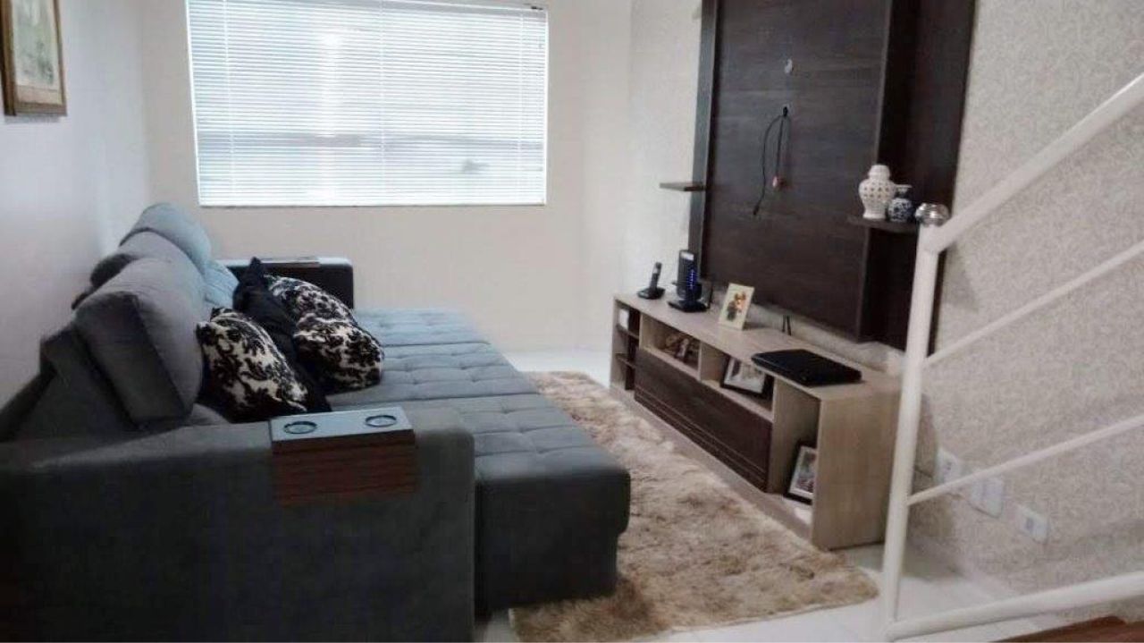Sobrado para venda no Zona 28 em Maringá com 174m² por R$ 1.200.000,00