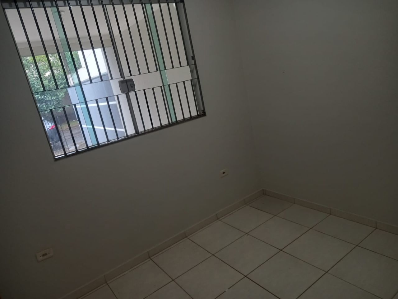 Casa Residencial para venda no Jardim Andrade em Maringá com 70m² por R$ 310.000,00