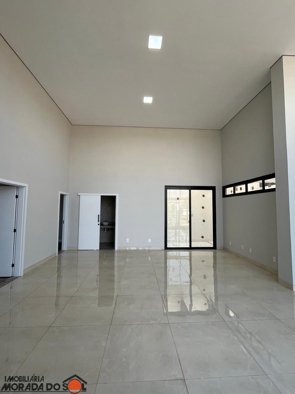 Casa Residencial para venda no Jardim Munique em Maringá com 150m² por R$ 980.000,00