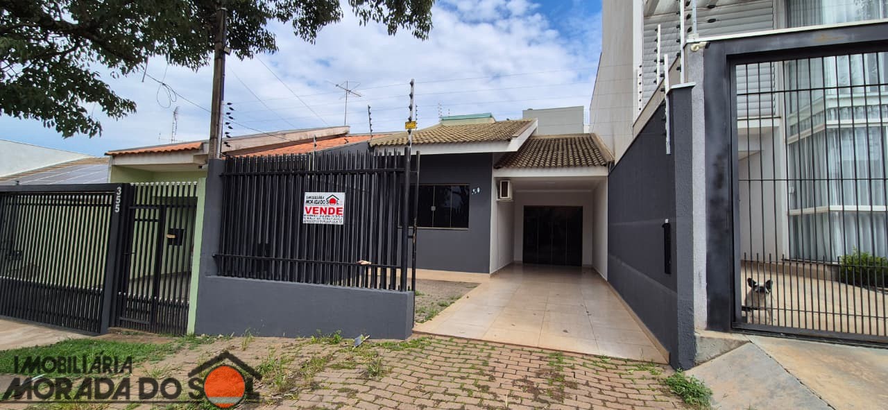 Casa para venda no Jardim Brasil em Maringá com 99m² por R$ 420.000,00