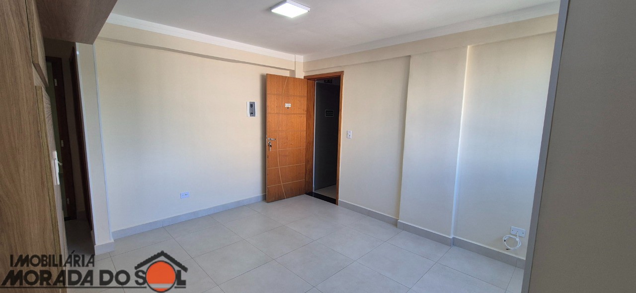 Apartamento para locacao no Zona 07 em Maringá com 55,55m² por R$ 2.200,00