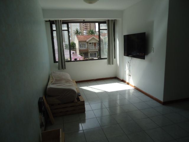 Apartamento para venda no bairro Vila Marumby de Maringá - Foto 7