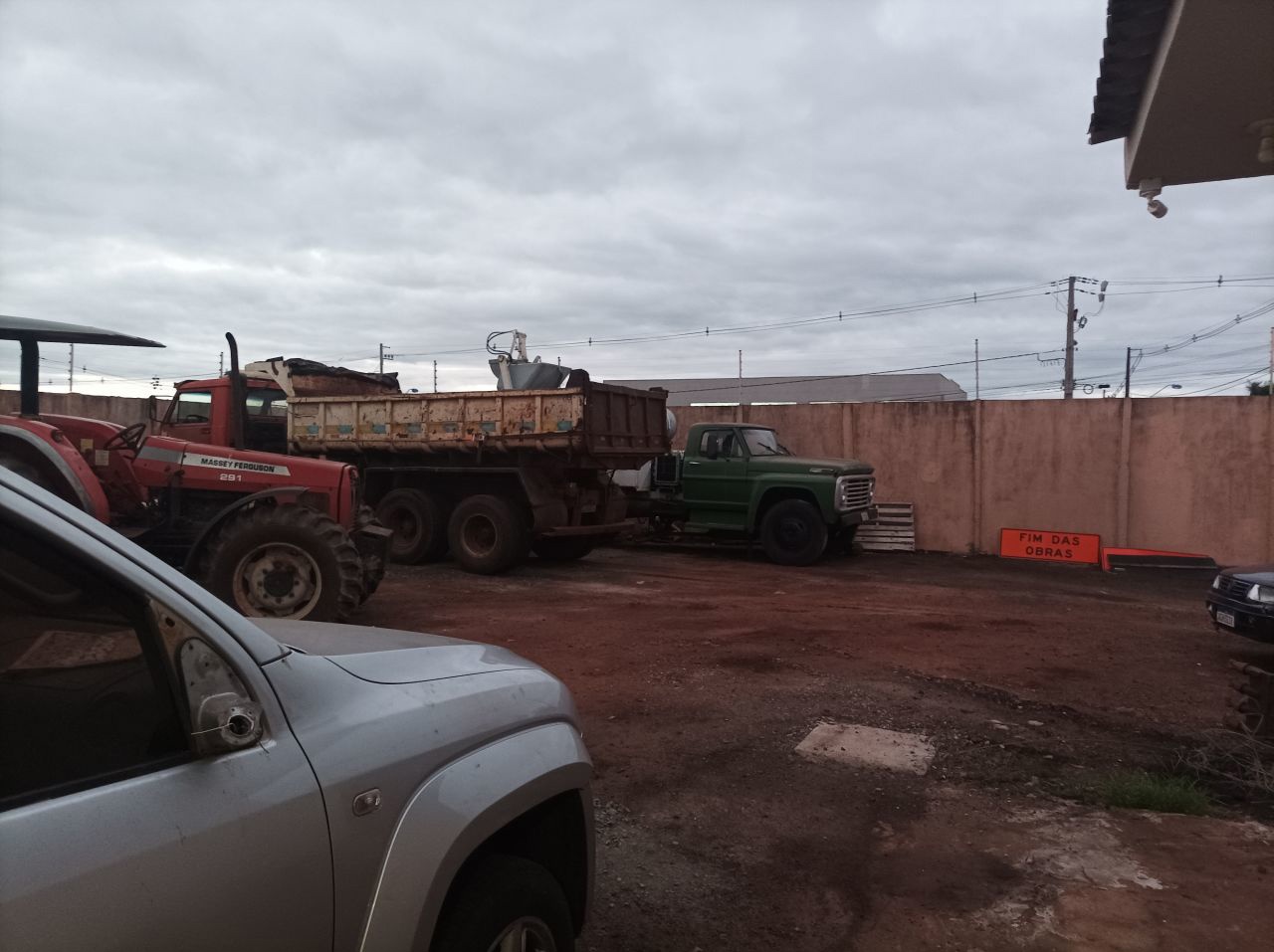 Salão para venda no bairro Residencial Ícaro de Maringá - Foto 8