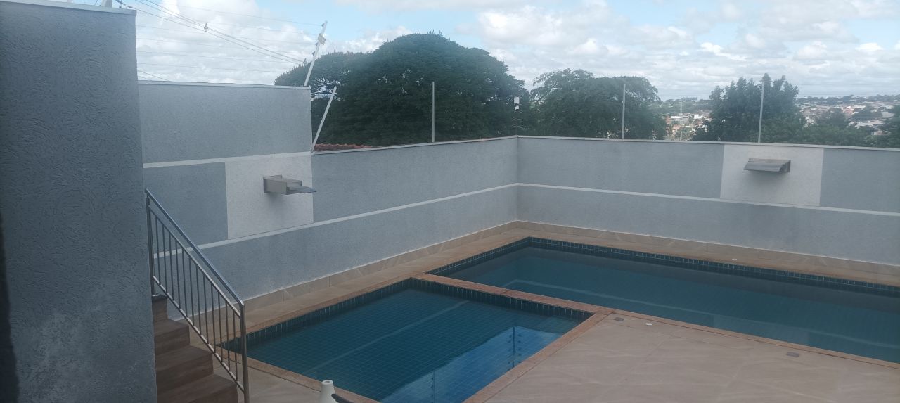 Chácara para venda no bairro Conjunto Habitacional Requião de Maringá - Foto 16