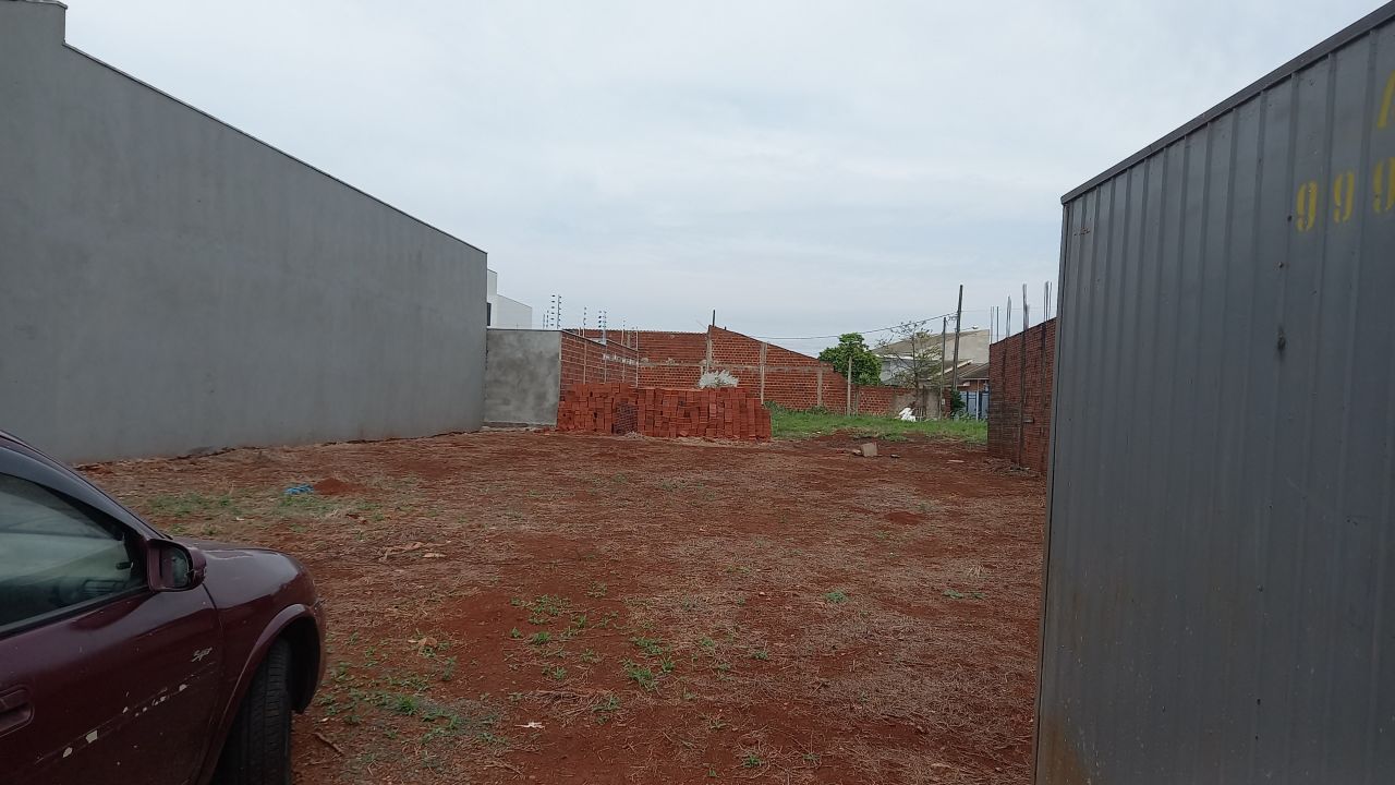 Terreno para venda no Jardim Campo Belo em Maringá com 300m² por R$ 260.000,00