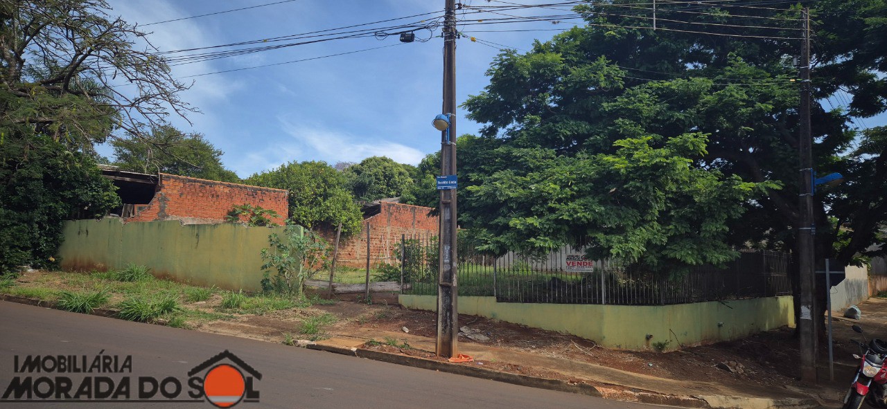 Terreno para venda no Conjunto Residencial Cidade Alta em Maringá com 324m² por R$ 300.000,00