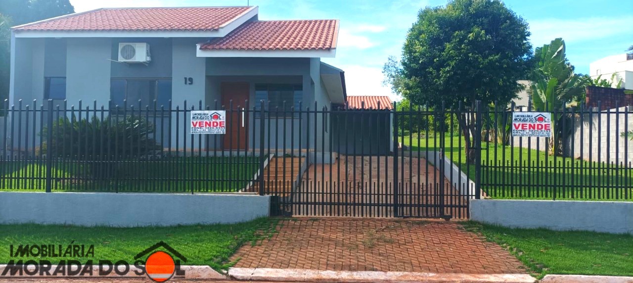 Casa de Condomínio para venda no Condomínio Recanto dos Guerreiros em Maringá com 180m² por R$ 1.500.000,00