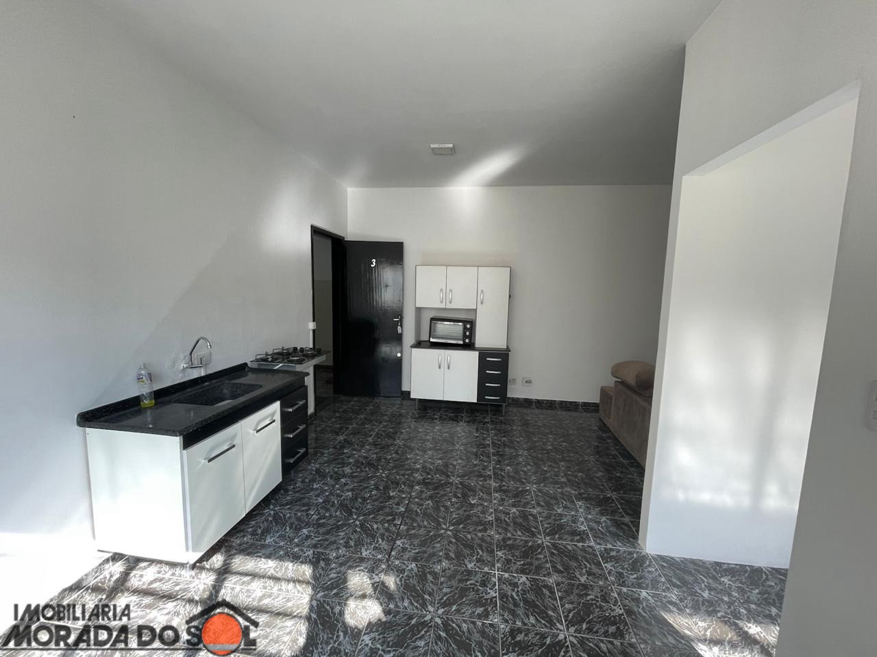 Apartamento para locacao no Zona 07 em Maringá com 0m² por R$ 1.100,00