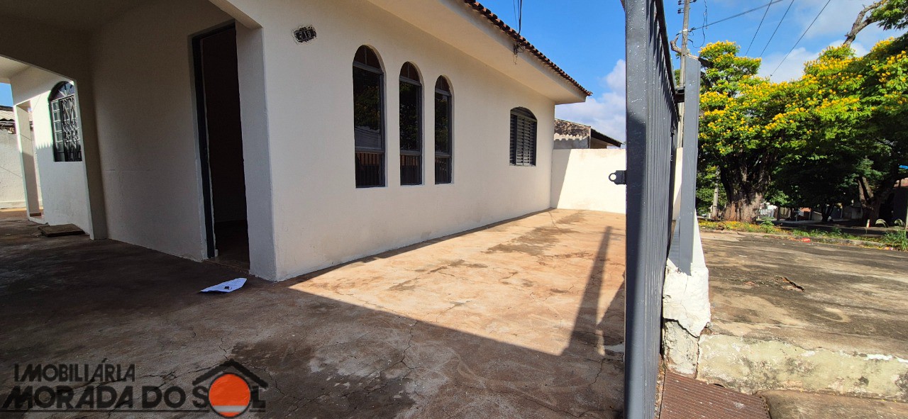 Casa Residencial para locacao no Parque das Laranjeiras em Maringá com 70m² por R$ 1.300,00