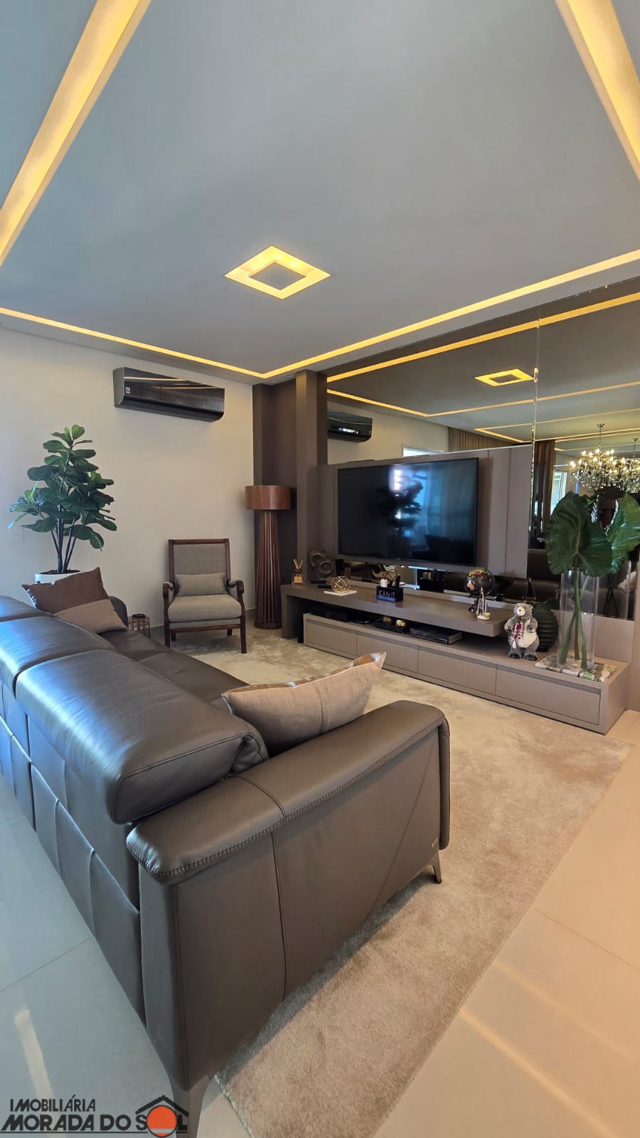Apartamento para venda no Zona 03 em Maringá com 296m² por R$ 2.380.000,00