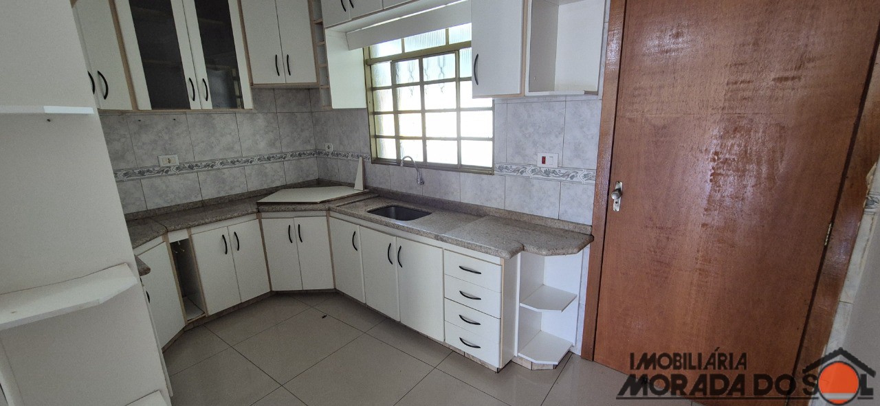 Casa Residencial para locação no bairro Jardim Bertioga de Maringá - Foto 13