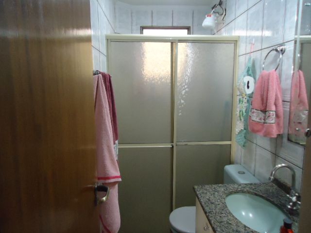 Casa Residencial para venda no bairro Jardim Rebouças de Maringá - Foto 8