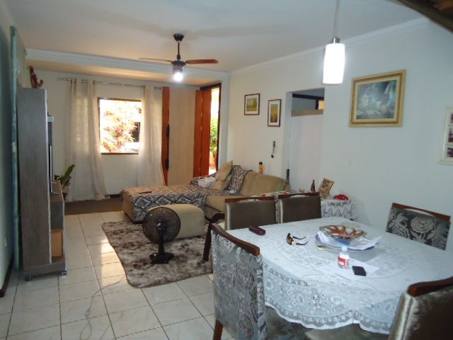 Casa Residencial para venda no bairro Jardim Rebouças de Maringá - Foto 14