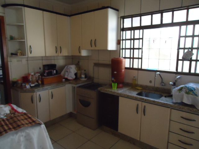 Casa Residencial para venda no bairro Jardim Rebouças de Maringá - Foto 15