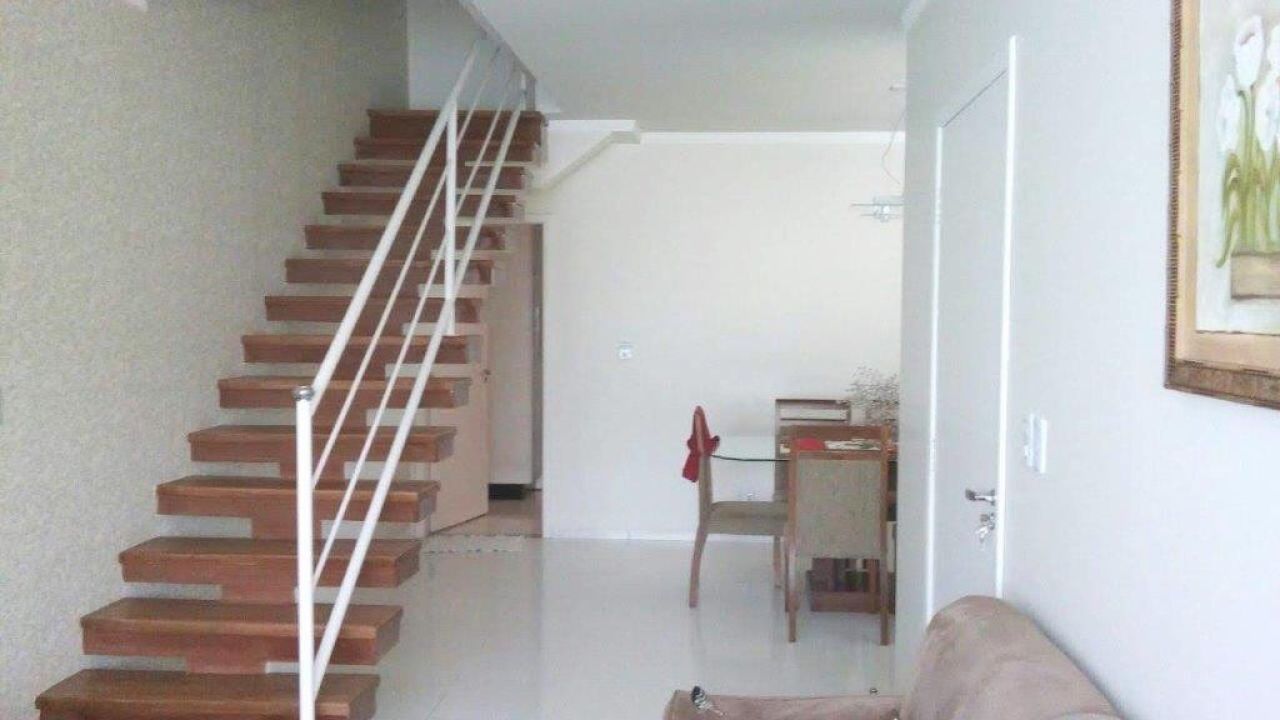Sobrado para venda no bairro Zona 28 de Maringá - Foto 4
