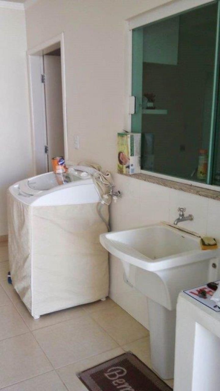 Sobrado para venda no bairro Zona 28 de Maringá - Foto 16