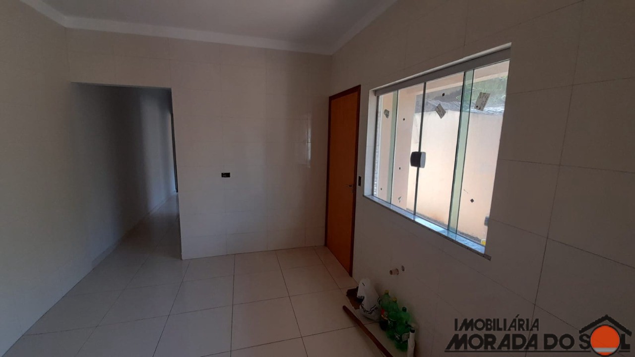 Casa Residencial para venda no bairro Jardim Pinheiros II de Maringá - Foto 13