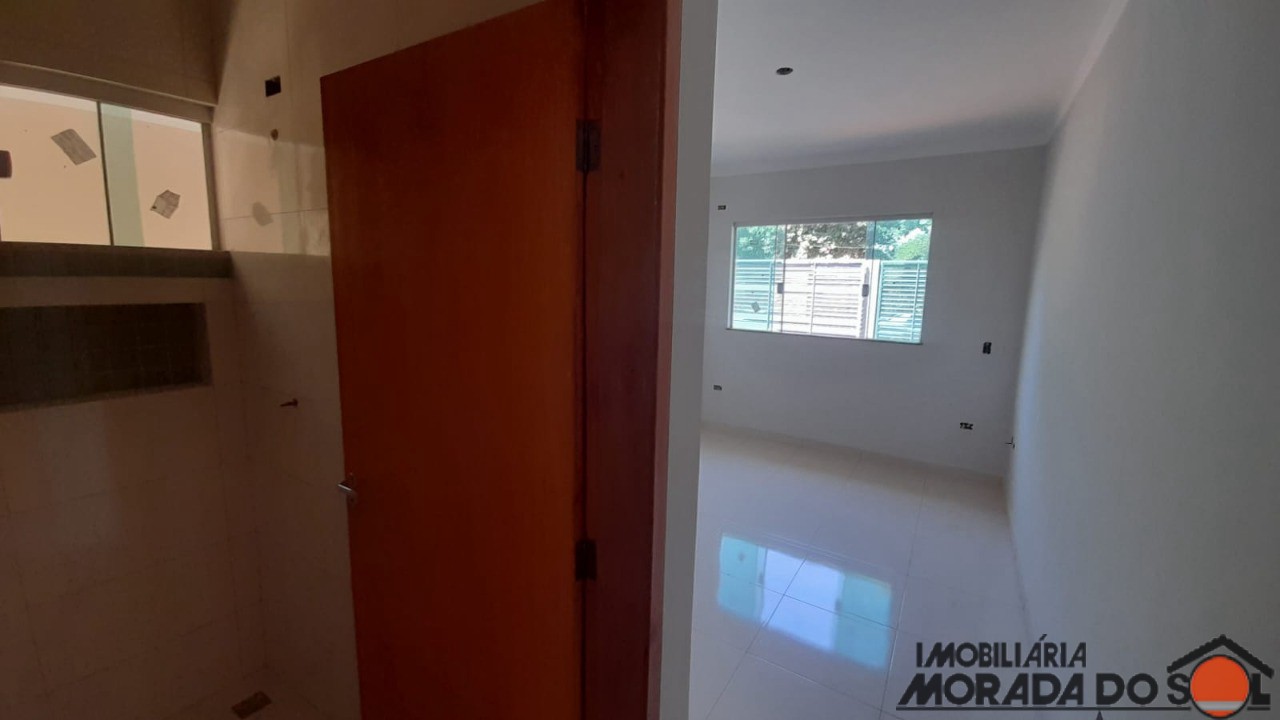 Casa Residencial para venda no bairro Jardim Pinheiros II de Maringá - Foto 16