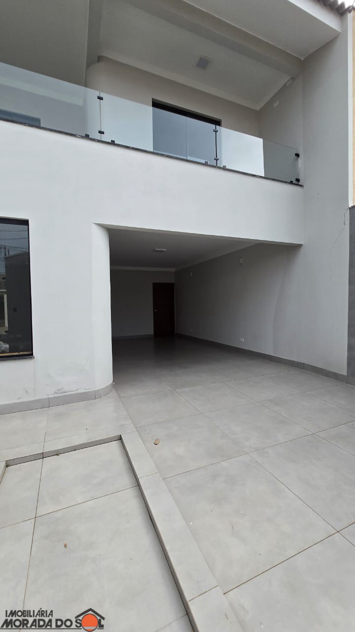 Sobrado para venda no bairro Jardim Imperial de Maringá - Foto 4