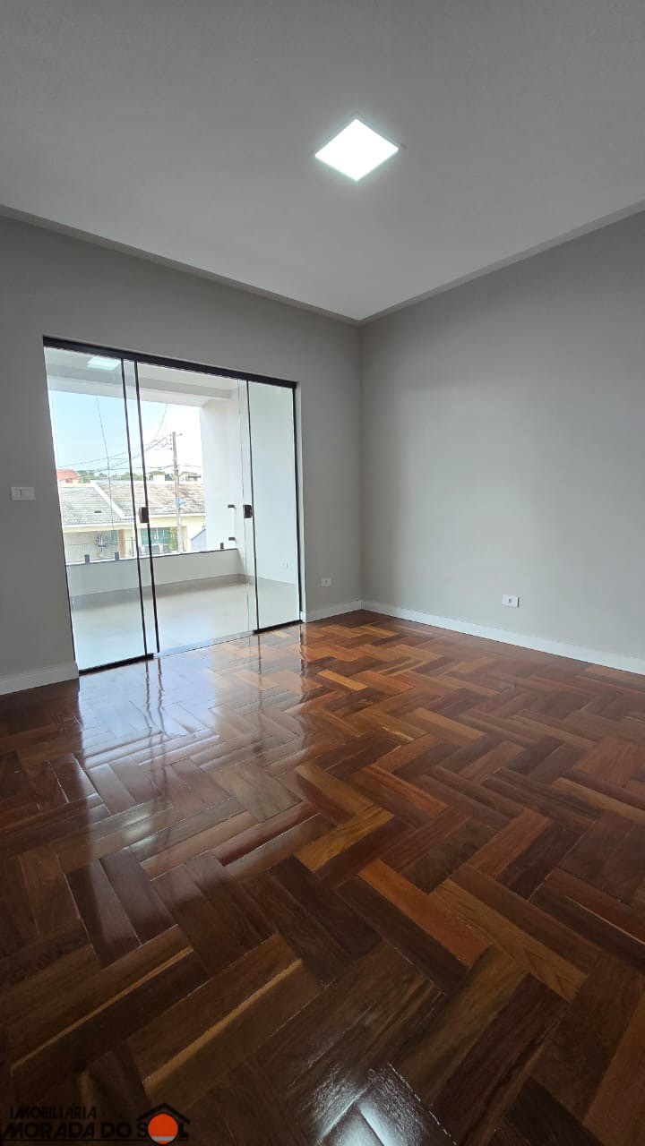 Sobrado para venda no bairro Jardim Imperial de Maringá - Foto 16