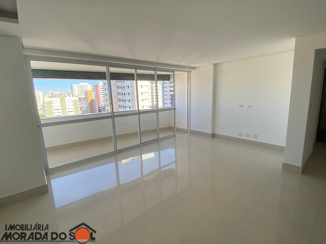 Apartamento Duplex para venda no bairro Zona 07 de Maringá - Foto 19